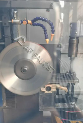 เครื่องทําตู้ดิบอัตโนมัติแบบหุ่นยนต์ เครื่องเจาะอัจฉริยะ CNC